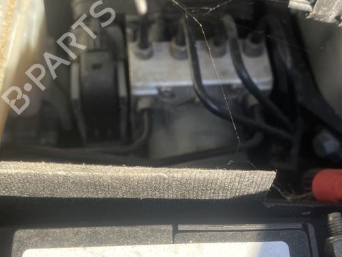 Used ABS pump FIAT 500L (351_, 352_) 0.9 (199LYC1B) (105 hp) 25594040
