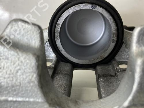 Right front brake caliper PEUGEOT 406 (8B) 2.2 HDi | BP24665650M104