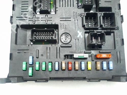 Used Fuse box Fuse box PEUGEOT 407 Coupe (6C_) 2.7 HDi (204 hp) 20966391 20966391