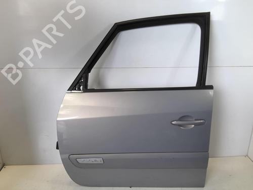 Dør venstre foran RENAULT ESPACE IV (JK0/1_) 2.2 dCi (JK0H) (150 hp) 22021500