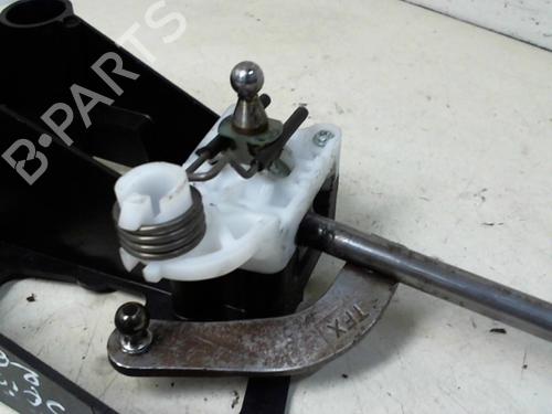 Used Gear lever Gear lever CITROËN C3 Picasso (SH_) 1.6 HDi (90 hp) 20960001 20960001