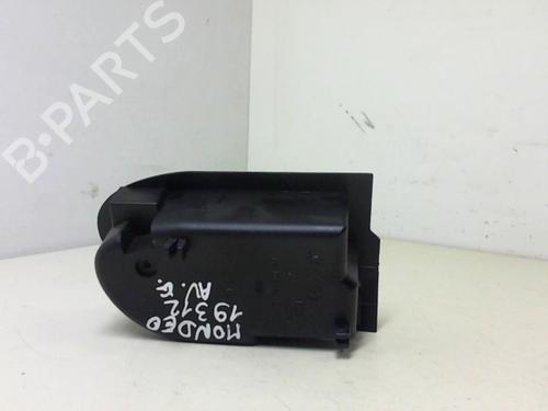 Front left interior door handle FORD MONDEO I (GBP) 1.8 i 16V | BP22019572I13