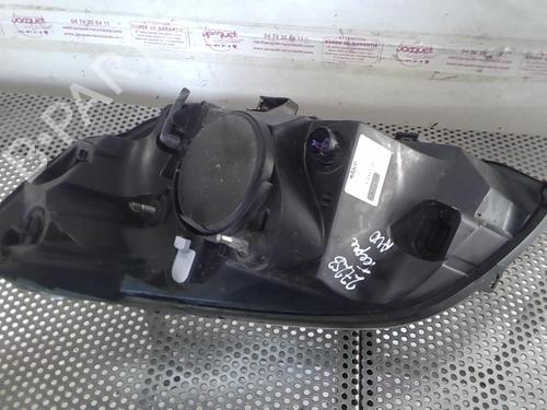 Used Right headlight Right headlight PEUGEOT BIPPER Tepee 1.4 HDi (68 hp) 24462989 24462989