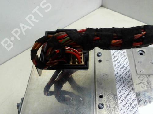 Radio VW TOURAN (1T1, 1T2) 2.0 TDI 16V (140 hp) 22023107