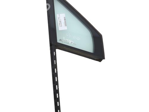 front-right-quarter-glass-citroen-c4-ii-nc_-2009-31945516 main image