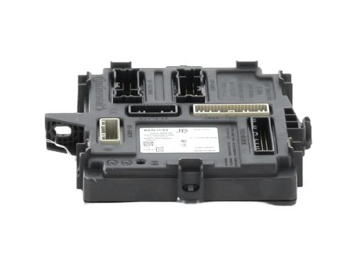 Used Fuse box RENAULT CLIO V (B7_) 1.5 Blue dCi 85 (B7AG) (86 hp) 29914254