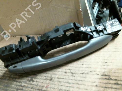 Türgriff vorne links außen für RENAULT SCÉNIC II (JM0/1_) 1.9 dCi (JM0G, JM12, JM1G, JM2C) (120 hp) 20974042