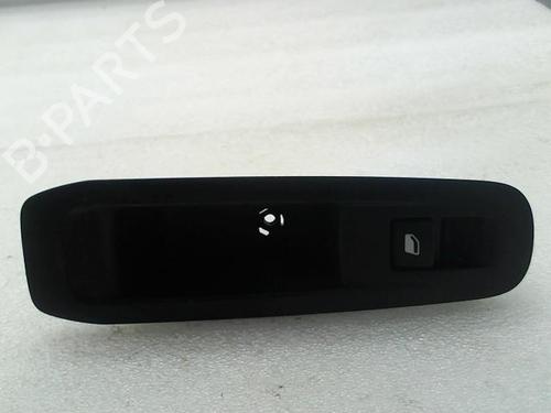 Used Right rear window switch PEUGEOT 308 SW II (LC_, LJ_, LR_, LX_, L4_) 1.6 HDi 92 (92 hp) 20938746