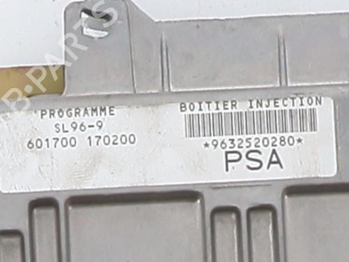 Used Engine control unit (ECU) Engine control unit (ECU) PEUGEOT 306 Hatchback (7A, 7C, N3, N5) 1.4 (75 hp) 31945486 31945486