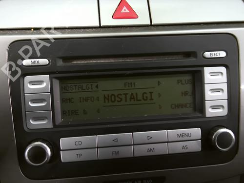Used Radio VW PASSAT B6 Variant (3C5) 1.9 TDI (105 hp) 31652639