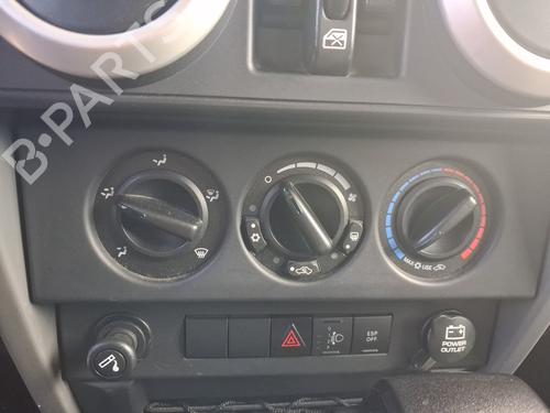 Used Climate control JEEP WRANGLER III (JK) 2.8 CRD (177 hp) 28668382