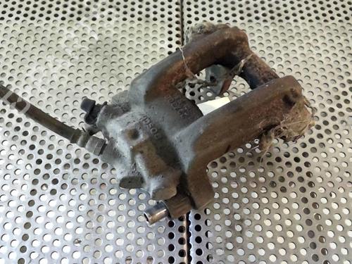 Used Right front brake caliper BMW 1 (F21) 120 d xDrive (200 hp) 20946346