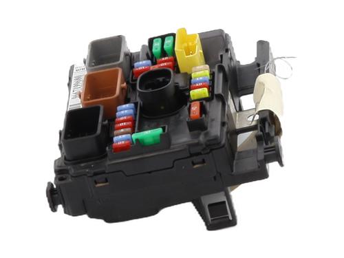 Fuse box CITROËN C3 II (SC_) 1.0 VTi 68 | BP22696898E1