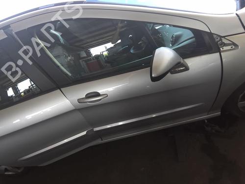 Used Right front door PEUGEOT 308 I (4A_, 4C_) 1.6 HDi (109 hp) 22026729