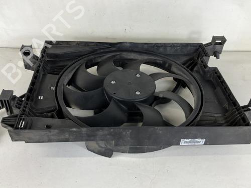 Used Radiator fan Radiator fan RENAULT ZOE (BFM_) ZOE (92 hp) 20938567 20938567
