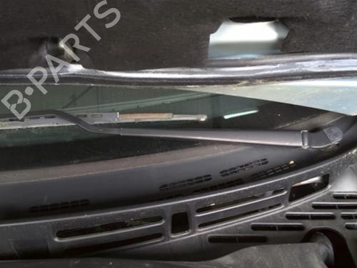 Used Front windshield wiper arm CITROËN XSARA (N1) 2.0 HDi 90 (90 hp) 20959443