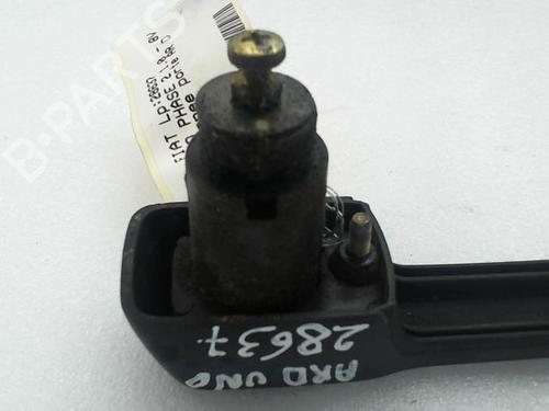 Used Rear right exterior door handle FIAT UNO (146_, 158_) 1.0 (146E) (42 hp) 22023854