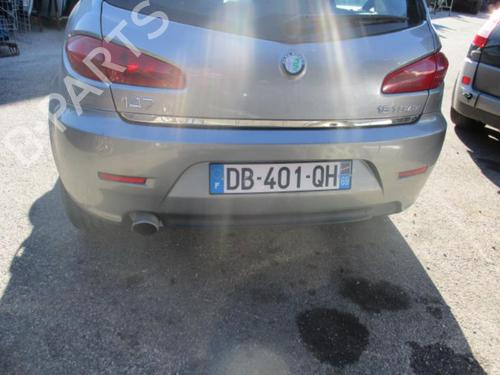 Używane Zderzak tylny ALFA ROMEO 147 (937_) 1.6 16V T.SPARK (937.AXA1A, 937.AXB1A, 937.BXB1A) (120 hp) 22020494