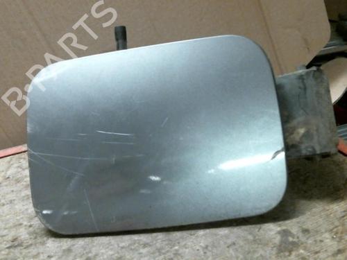 Używane Klapa wlewu paliwa RENAULT MEGANE II (BM0/1_, CM0/1_) 1.9 dCi (BM0G, CM0G) (120 hp) 20949549