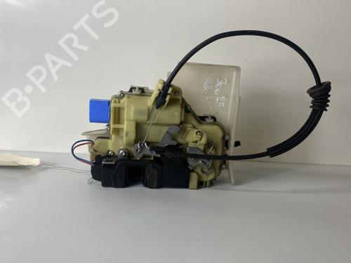 Used Front right lock VW POLO (9N_, 9A_) 1.4 TDI (80 hp) 22027948