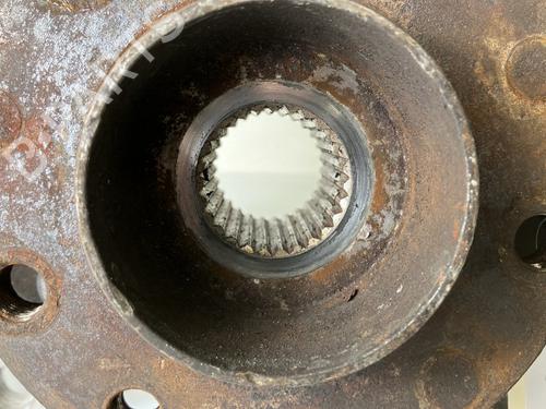 Used Right front steering knuckle Right front steering knuckle ALFA ROMEO GIULIETTA (940_) 2.0 JTDM (940.FXL1A) (140 hp) 22025731 22025731