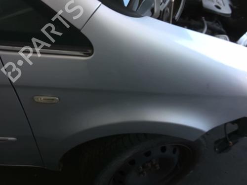 Used Right front fenders LANCIA MUSA (350_) 1.3 D Multijet (350.AXG11, 350.AXG1A) (90 hp) 20971488
