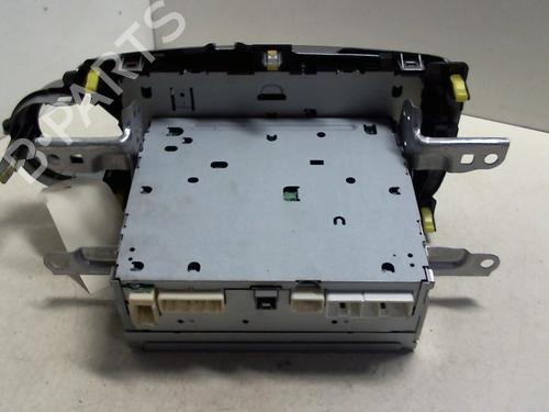 Radio TOYOTA YARIS (_P13_) 1.0 (KSP130_, KSP130) | BP20939299E6