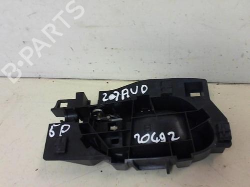 Used Rear right interior door handle Rear right interior door handle PEUGEOT 207 (WA_, WC_) 1.6 HDi (90 hp) 20948635 20948635