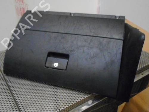 Used Glove box Glove box VW BORA Variant (1J6) 1.9 TDI (115 hp) 20970897 20970897