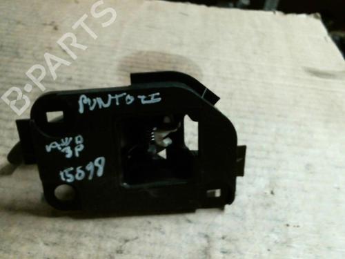 Used Front right interior door handle Front right interior door handle FIAT PUNTO (188_) 1.2 60 (188.030, .050, .130, .150, .230, .250) (60 hp) 20961563 20961563