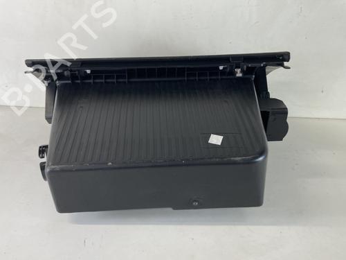 Used Glove box Glove box PEUGEOT 308 II (LB_, LP_, LW_, LH_, L3_) 1.5 BlueHDi 130 (131 hp) 24524108 24524108
