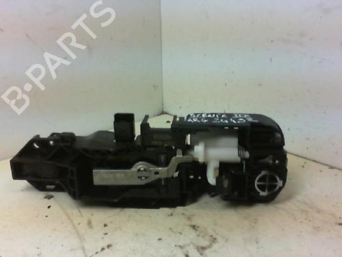 Used Rear left exterior door handle RENAULT SCÉNIC III (JZ0/1_) 1.5 dCi (106 hp) 20958197