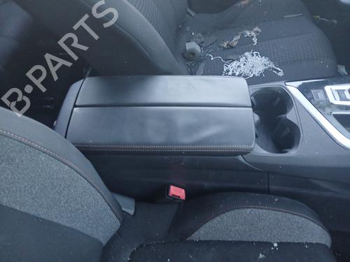 Bracciolo centrale PEUGEOT 5008 II (MC_, MJ_, MR_, M4_) 1.6 BlueHDi 120 (MCBHZH, MCBHZW) (120 hp) 32003241