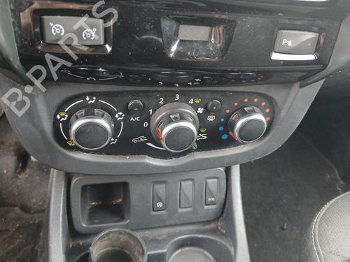 climate-control-dacia-duster-hs_-2010-2011-2012-2013-2014-2015-2016-2017-2018-32681852 main image