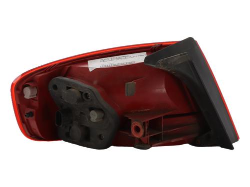 Used Right taillight Right taillight 39466878 39466878