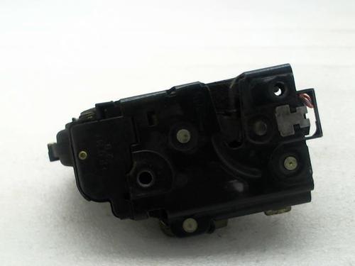 Front left lock VW PASSAT B5.5 (3B3) 1.9 TDI | BP20968696C98 