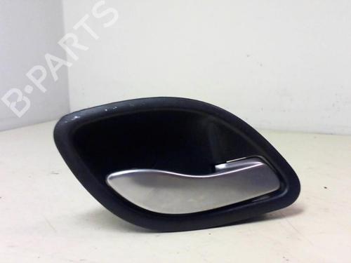 Used Front right interior door handle RENAULT LAGUNA II (BG0/1_) 1.8 16V (BG04, BG0B, BG0C, BG0V) (117 hp) 20973284