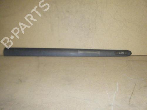 Used Door moulding trim RENAULT MEGANE I (BA0/1_) 1.4 e (BA0E, BA0V) (75 hp) 20948702