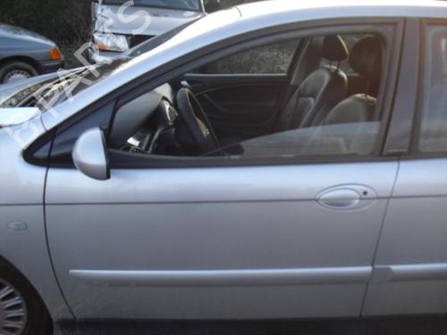 Używane Drzwi przednie lewe CITROËN C5 I (DC_) 2.2 HDi (DC4HXB, DC4HXE) (133 hp) 30139429