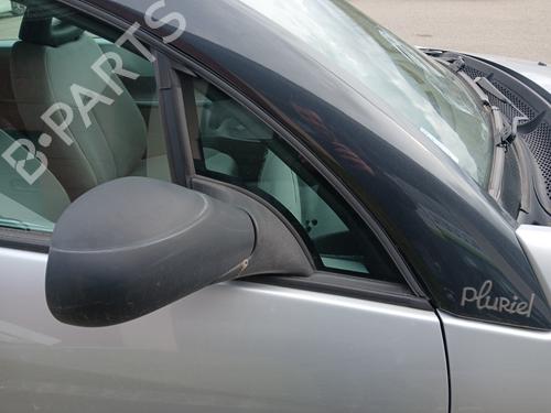 front-right-quarter-glass-citroen-c3-pluriel-hb_-2003-33014710 main image