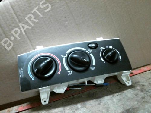 AC-Styringsenhed/Manøvreenhed RENAULT MEGANE I Classic (LA0/1_) 1.6 16V (LA00, LA04, LA0B, LA11, LA16, LA19, LA1J, LA1K,... (107 hp) 20973945