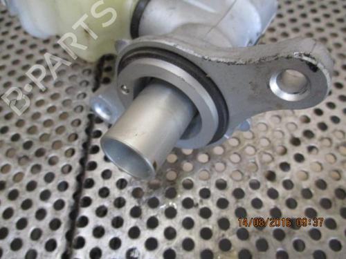 Used Brake master cylinder Brake master cylinder PEUGEOT 208 I (CA_, CC_) 1.6 HDi (92 hp) 20967044 20967044