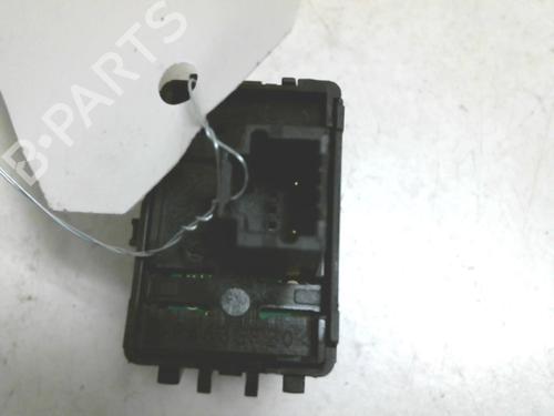 Used Switch RENAULT SCÉNIC III (JZ0/1_) 1.5 dCi (106 hp) 20945982