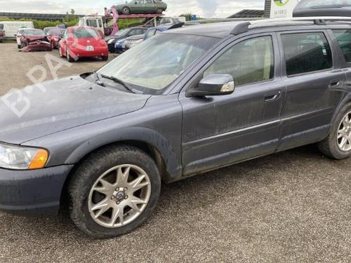 Used Parts VOLVO XC70 II (136) D5 AWD 1961184