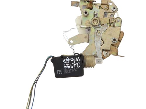 Used Rear right lock MERCEDES-BENZ VITO Bus (W638) 110 TD 2.3 (638.174) (98 hp) 31945545