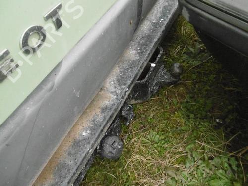 Left front door PEUGEOT BOXER Van (244) 2.8 HDi | BP20946381C2 