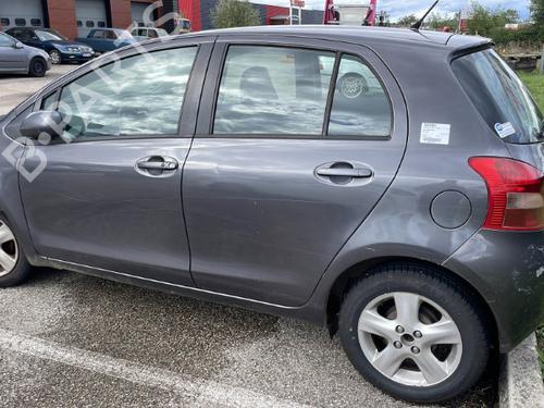 Water radiator TOYOTA YARIS (_P9_) 1.3 VVT-i (SCP90_, SCP90R) | BP22029811M31 