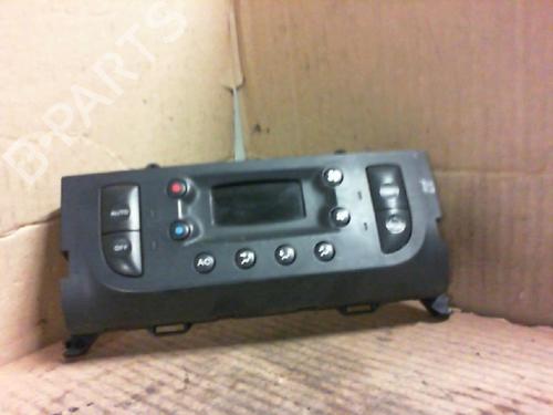 Commande Chauffage RENAULT CLIO II (BB_, CB_) 1.4 16V (B/CB0L) (95 hp) 22917582