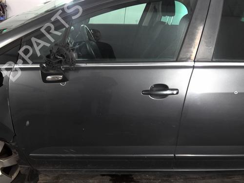 Used Left front door PEUGEOT 5008 (0U_, 0E_) 1.6 HDi (114 hp) 24144956