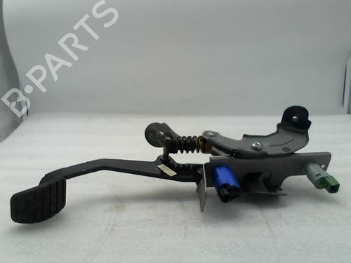 Used Clutch pedal Clutch pedal RENAULT CLIO IV (BH_) 1.5 dCi 75 (75 hp) 33285912 33285912